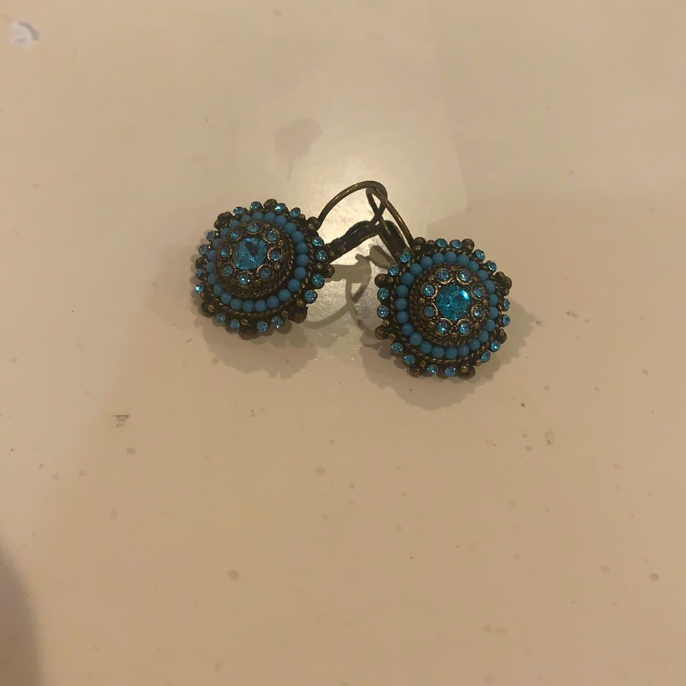 Blue sapphire dangling earrings